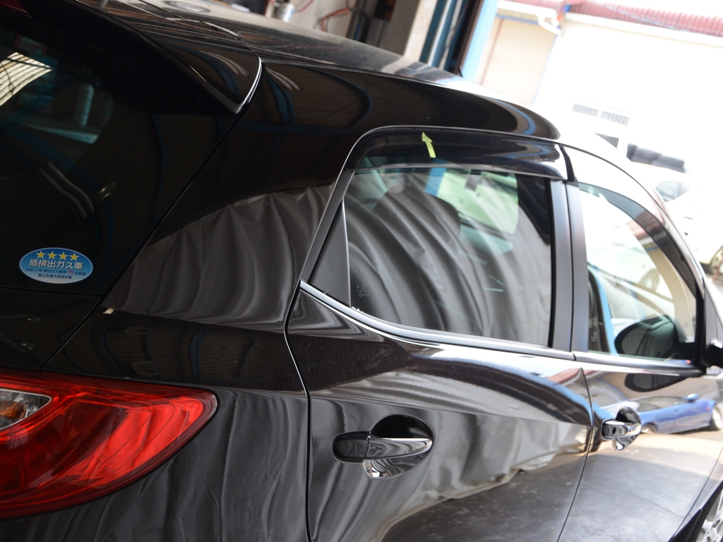 デミオピラーデントリペア