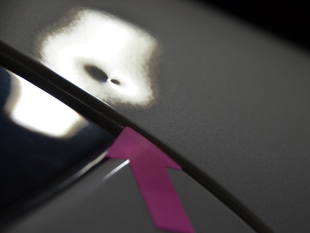 LS460のピラーをTRUSTデントリペア（へこみ修理）