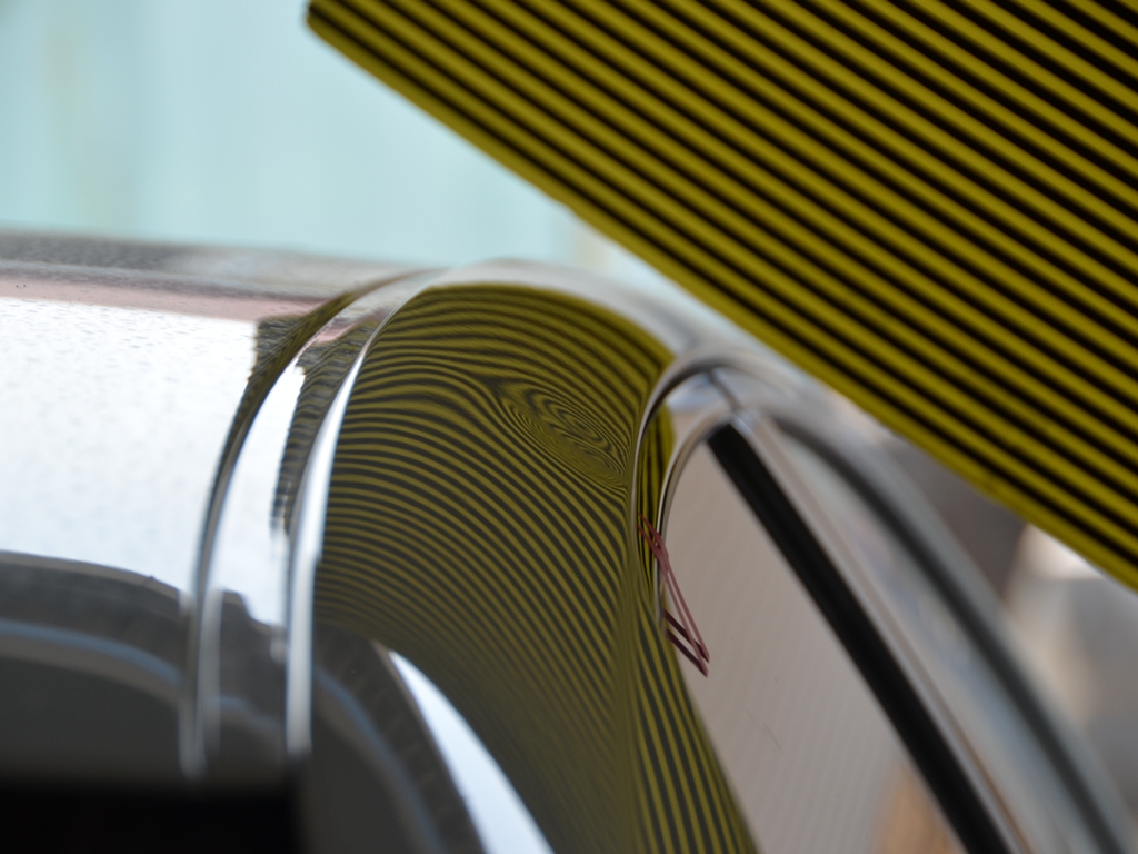 クラウンピラー デントリペア前ラインボードで確認