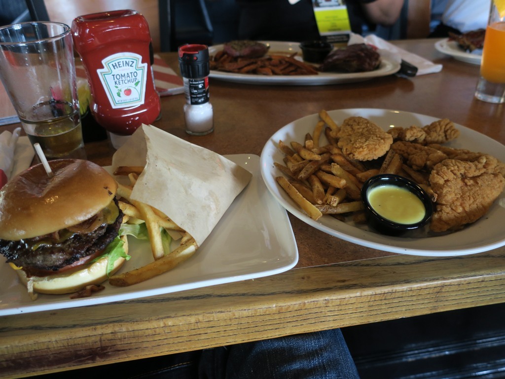 TGI Fridays ハンバーガー