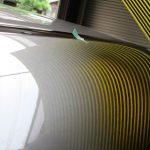 デントリペア 京都出張 CLAピラーの歪み修正 リフレクターボードで確認