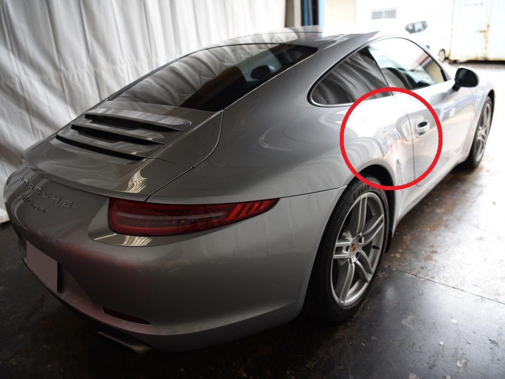 ポルシェ991　リアフェンダーのデントリペア位置