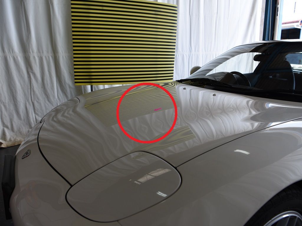 マツダ RX-7 アルミボンネットのデントリペア位置