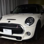 ミニクーパーS 左フロントドアとフロントフェンダーのデントリペアのご依頼