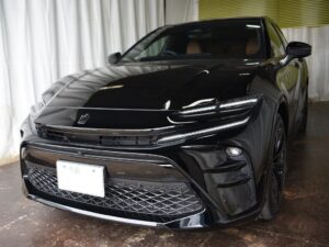 トヨタ クラウンスポーツ 左右ピラーのデントリペアのご依頼ご来店