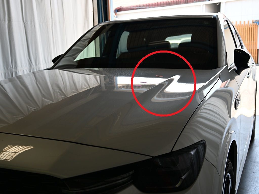CX-60 ボンネットプレスラインのデントリペア位置