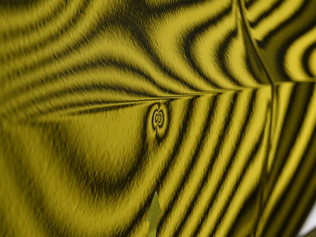 レクサスLBX 右リアドアのデントリペア前