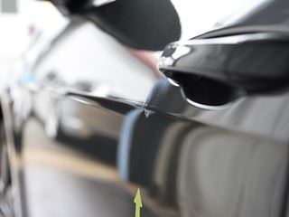レクサスRX300 バックドアのデントリペア跡の再修理前・景色での確認