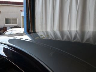 BMW E46ALPINAルーフのデントリペア例