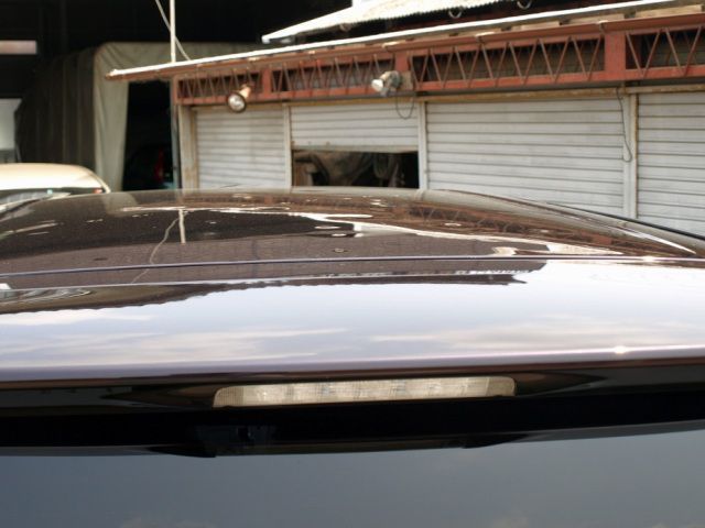 雹害車修理 ひょう のヘコミも基準を映して綺麗に直します