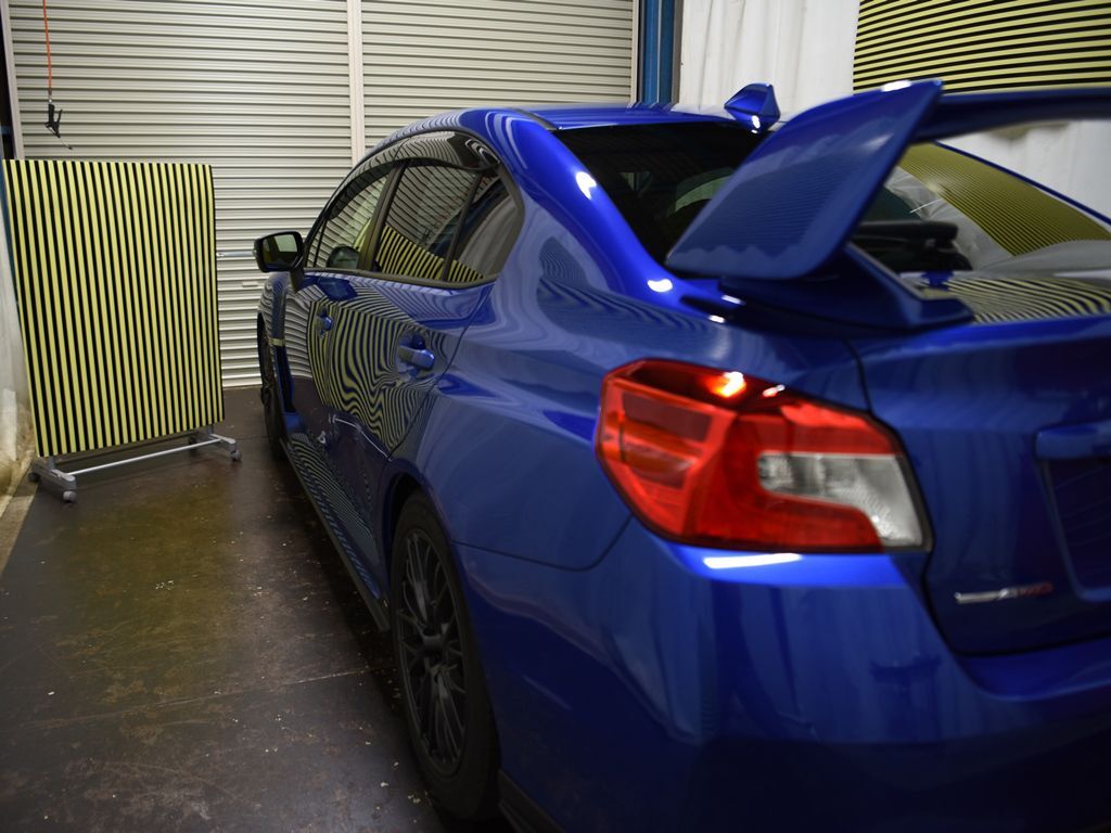 WRX 雹害修理後 ラインボードで細部までチェック